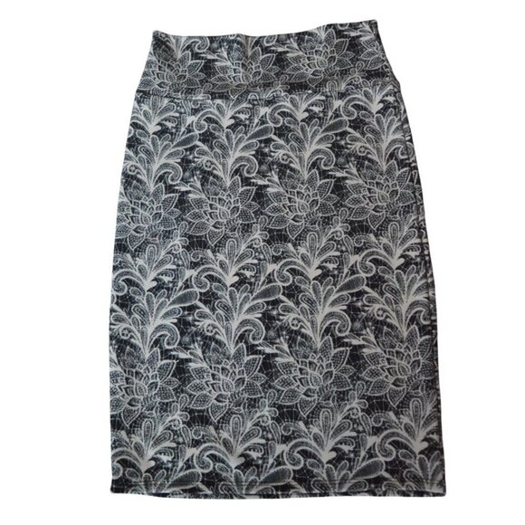 LuLaRoe Cassie Womens Pencil Skirt Size S Black  White Floral Lace Pattern - Picture 4 of 6